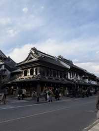 小江戸の時を告げる「時の鐘」で、江戸情緒にひたる旅
