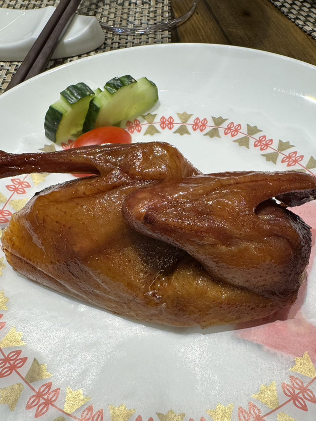 位於三溪村裏面的一家特色在民國碉樓 💕 私房菜 ！閬苑