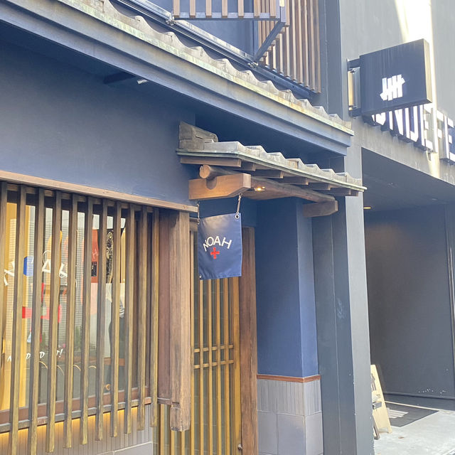 Orange street ถนนแห่งการค้าที่มีสไตล์
