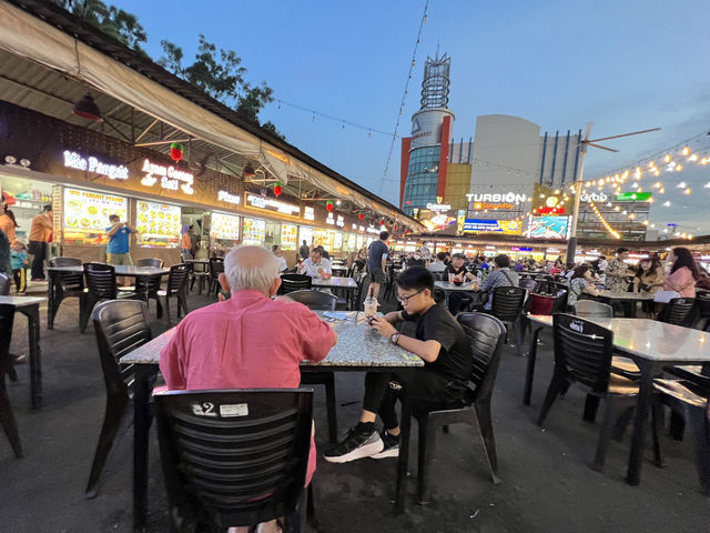 🍽️ A2 Food Court Batam – Best Enjoyed After Sundown