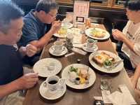 Elegant Breakfast at Hoshino Coffee 