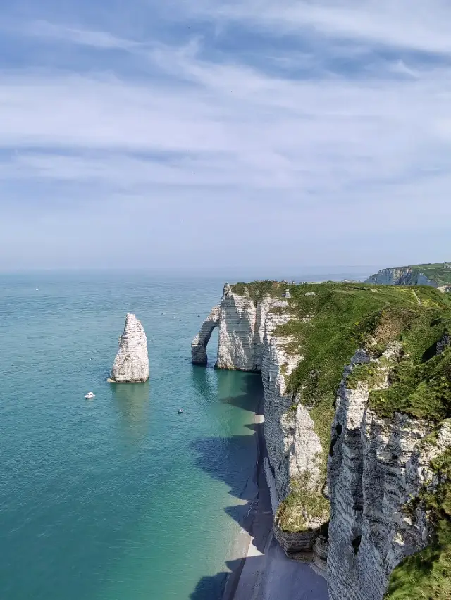 Étretat Elephant Rock Travel Guide