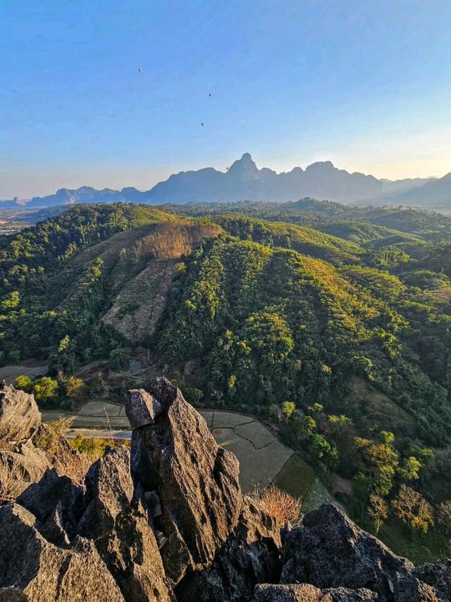 Pha Honekham Viewpoints