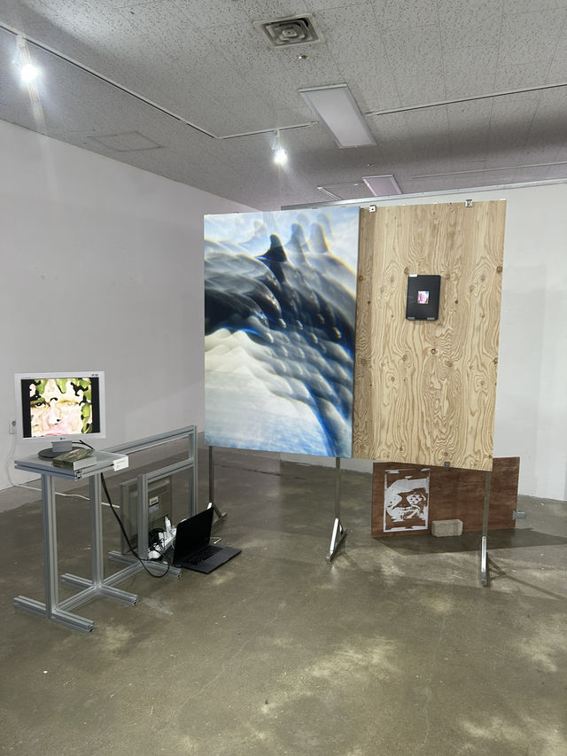 🎨 젊은 예술의 요람, 홍익대학교 홍문관 전시장