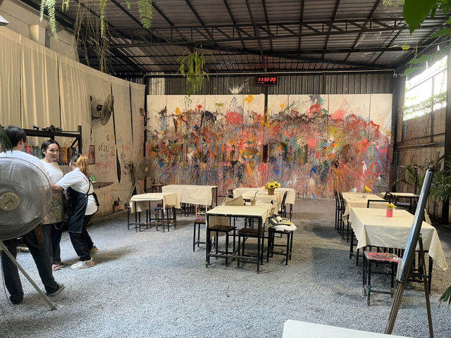 Baan Puen บ้านเพื่อน คาเฟ่ 🌻🎨🍵