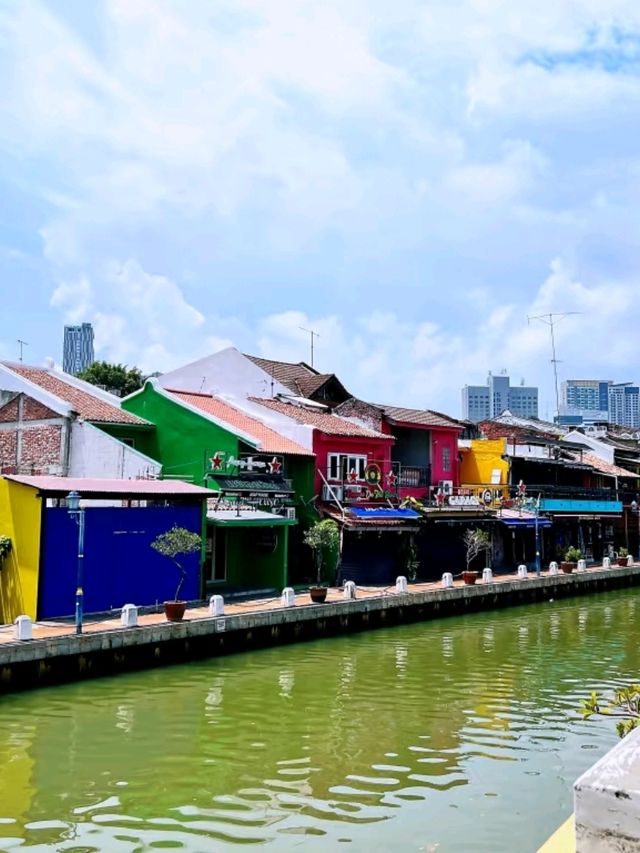 🌆✨ Melaka Trip – A City That Feels Like a Memory 🎒📸