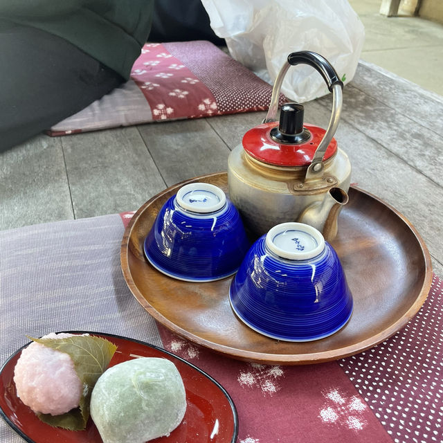 호잔지 산책의 끝에서 만난 조용한 호잔지 절 찻집 한 잔🍵