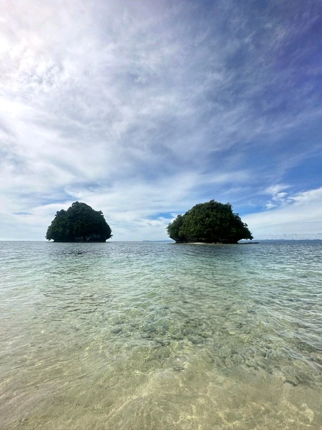 Beyond the Shore: Britania Group of Islands