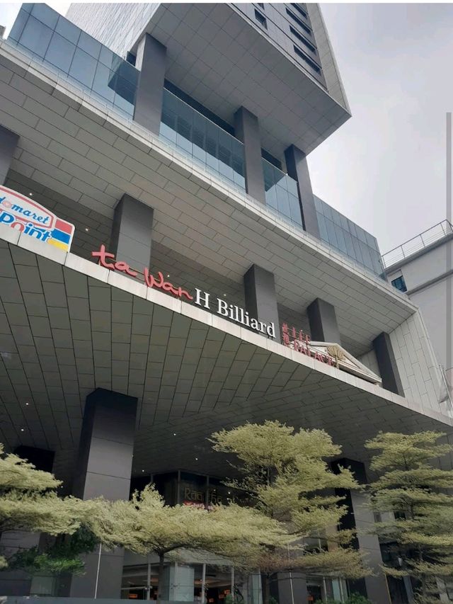 Yello Hotel Harmoni