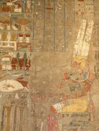 Terraces Of Defiance: A Queen’s Geometry Against the Gods