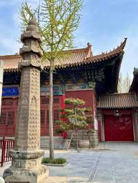 Serenity in Stone – A Quiet Moment at Gu Guanyin Temple & Baiyi Pavilion
