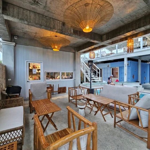 小琉球 | 最Chill的潛水Hostel：輕旅泡泡池畔背包客棧