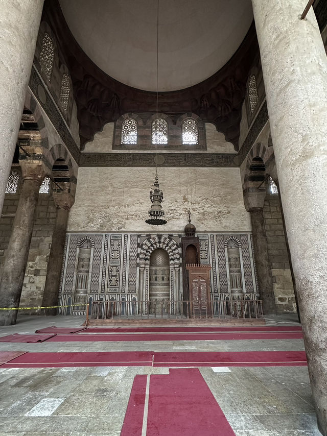 Domes Of Liquid Moonlight: Muhammad Ali’s Marble Prayer