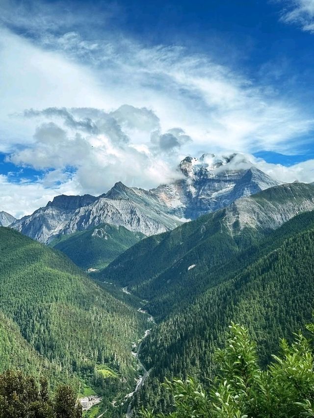 Hiking Heaven at Daocheng Yading