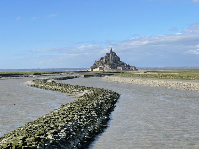 Mont-Saint Michel มหาวิหารกลางน้ำแห่งนอร์มังดี