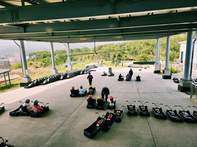 🛷【風馳電掣】釜山 Sky Luge：一家大小都會愛上的滑行快感！