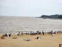 “Zhuhai Seascape: Coastal Grace & Island Tranquility”