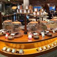 ☕ Starbucks Reserve Roastery Shanghai – The World’s Largest Starbucks! 🌟