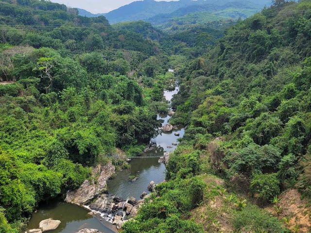 Yanoda Rainforest Cultural Tourism Zone (Hainan)