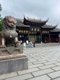 Baoguo Temple Emeishan Leshan