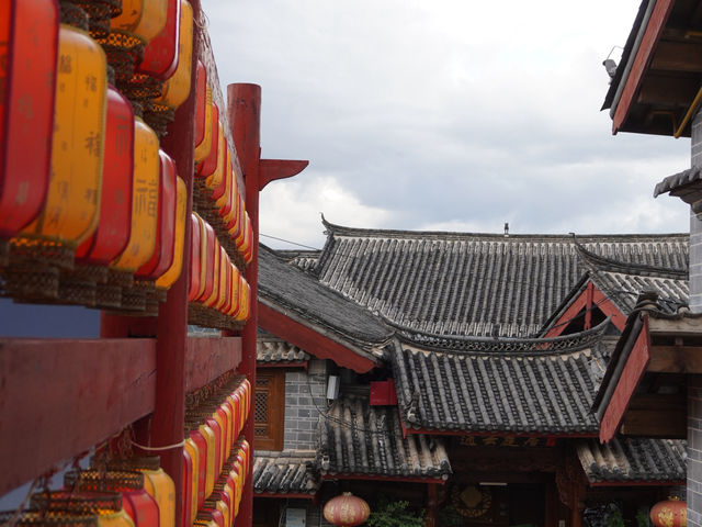 登高望遠，漫遊麗江古城
