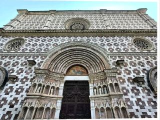 Spiritual Elegance of Basilica di Santa Maria di Collemaggio