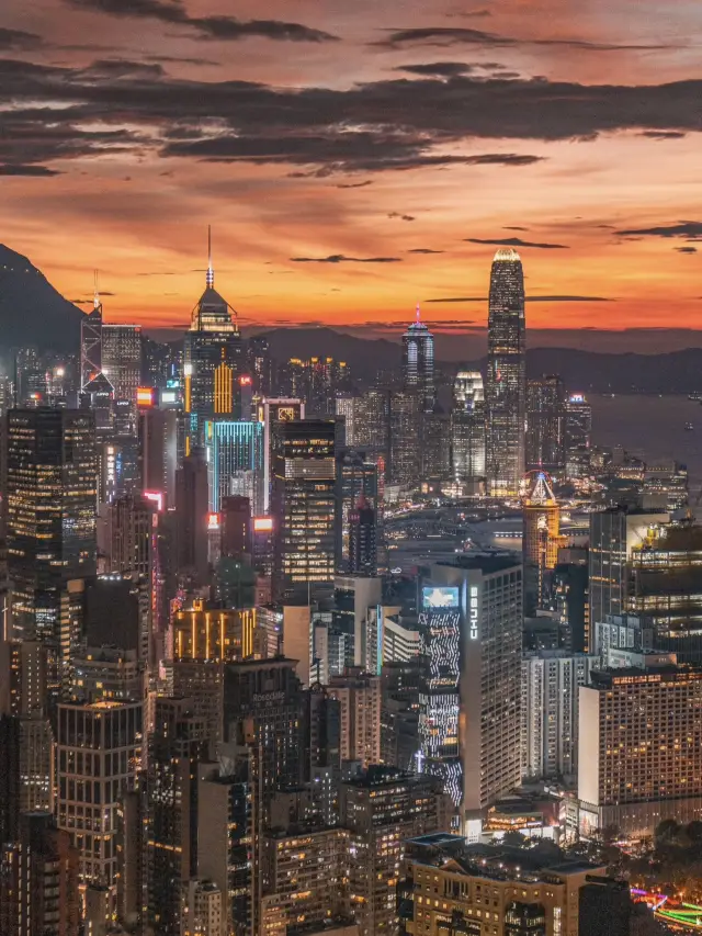 🌃 Hong Kong Nights – Where the City Truly Shines ✨