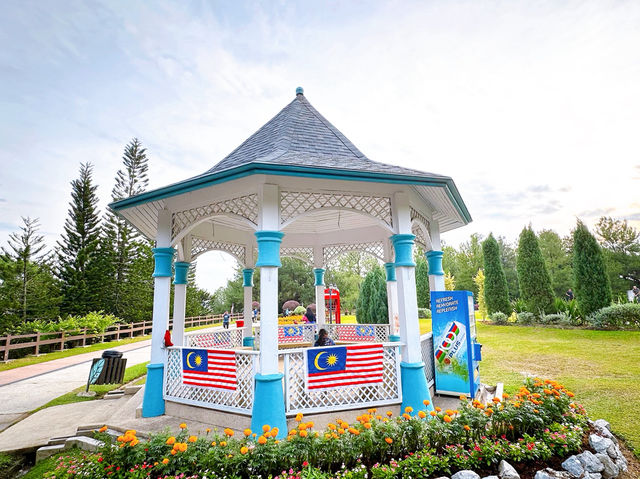 English Garden – A Touch of English Charm in Putrajaya 🌸 English Garden – A Touch of English Charm in Putrajaya 🌸