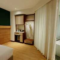 Design That Breathes, Comfort That Lingers