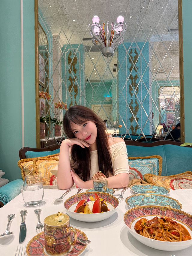 คาเฟ่ Versace สุดแกลมที่มาเก๊า✨ คาเฟ่ Versace สุดแกลมที่มาเก๊า✨