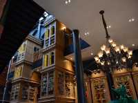Miyahara ร้านไอศกรีม/ร้านหนังสือสุดคลาสสิกที่ไทจง
