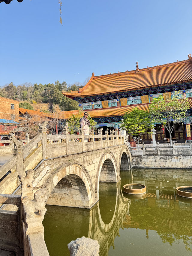 วัดหยวนทง  (yuantong temple) คุนหมิง