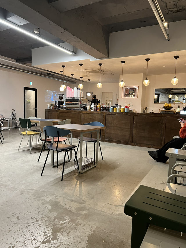 東京 新大久保 SCOOP COFFEE デザートも充実 東京 新大久保 SCOOP COFFEE デザートも充実