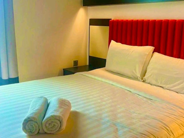 Sepang Itinerary | Dragon Fruit Farm & Beach Sunset Escape