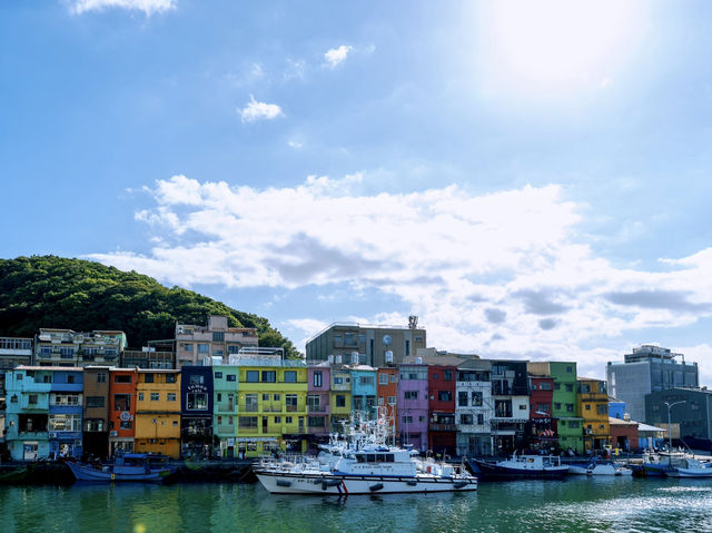 Zhengbin Fishing Harbor  เวนิสสีพาสเทลแห่งจีหลง