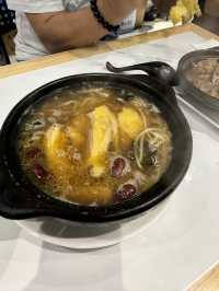 ［香港］深水埗探店！砂煲雞湯翅＋砂煲醉藥雞 必試地道港味🍲