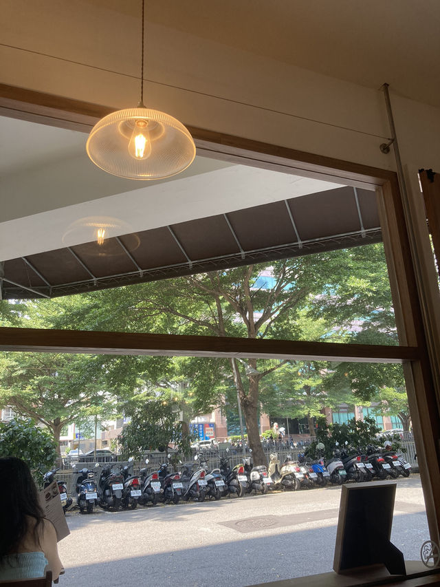 街角的網美夯店～