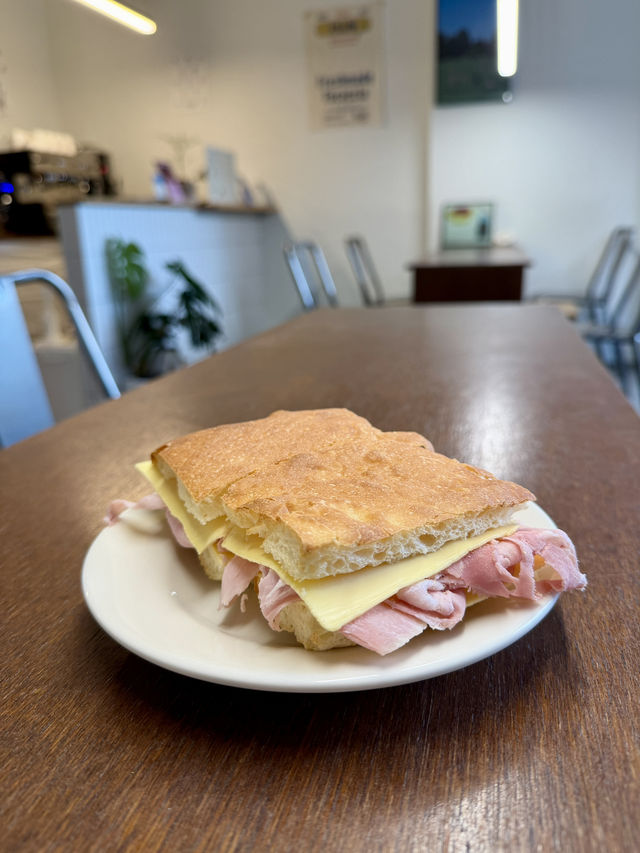 ソウル 西村 フォカッチャサンドのオシャレなお店 FILLIN ソウル 西村 フォカッチャサンドのオシャレなお店 FILLIN