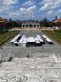 Chiang Kai Shek memorial - Taipei