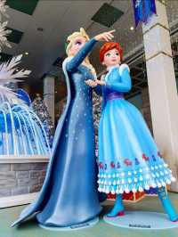 A Symphony of Light and Luxe: Harbour City’s Festive Canvas