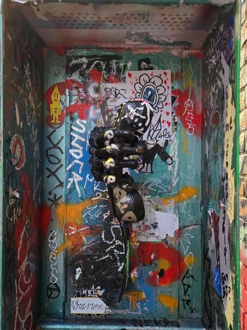 トロントのストリートアート撮影スポットGraffiti Alley | Trip.com