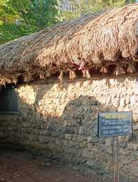ชมบ้านไม้จิตรกรสุดคลาสสิคในเมืองซอกวีโพ@Lee Jung Seob Residence,Jeju Island