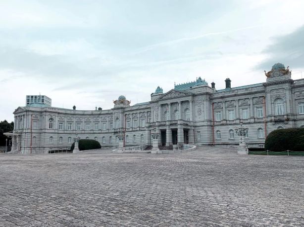 迎賓館赤坂離宮（State Guest House, Akasaka Palace） | Trip.com 東京