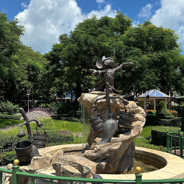 Majestic day at Disneyland Hong Kong 🗺️