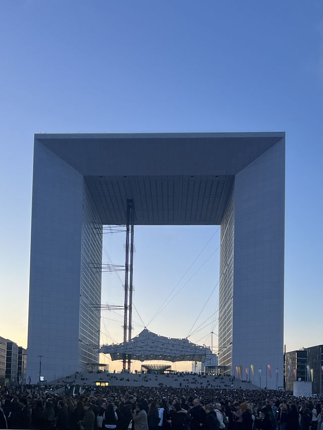 🇫🇷파리가 맞나요? 현대적인 파리를 구경하고싶다면?!