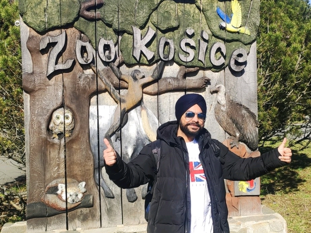 Beautiful place to visit. I'm highly recommended this to family who have kids.