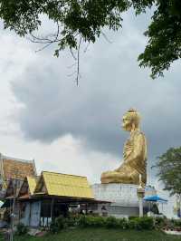 Stunning temple in Phrachuap Khiri Khan