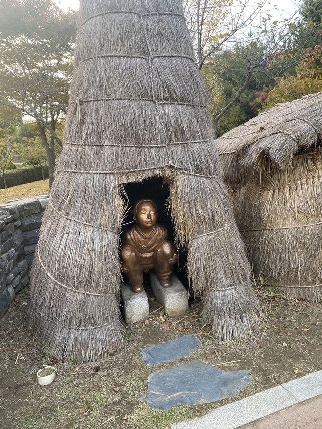 A Unique Attraction in Suwon! 🚽✨ Toilet Park