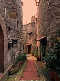 Umbria: Italy’s Green Heart of Hidden Hilltowns & Soulful Scenery