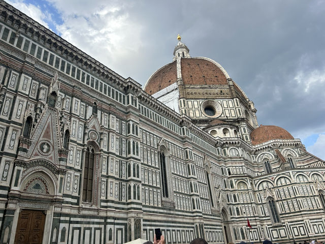 🏛️ Florence’s Duomo – A Masterpiece You Can’t Miss